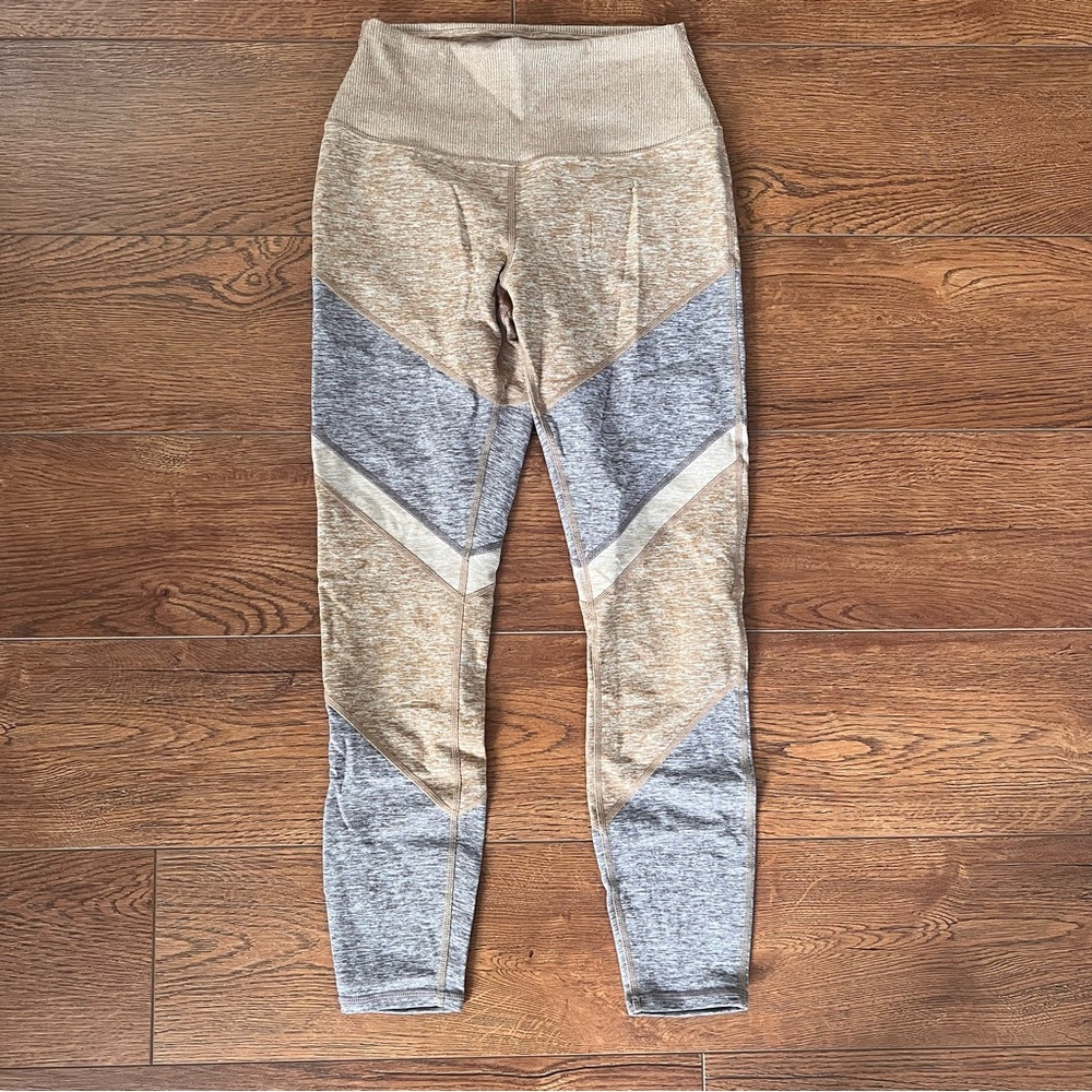 Alo soft high waisted Sheila legging